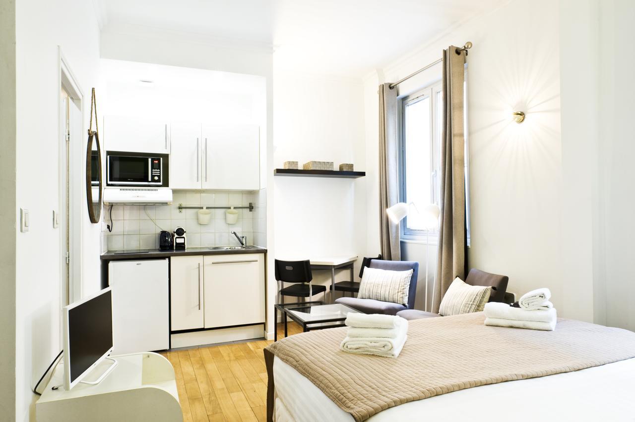 Pick A Flat'S Apartments In Batignolles - Rue Biot Париж Экстерьер фото