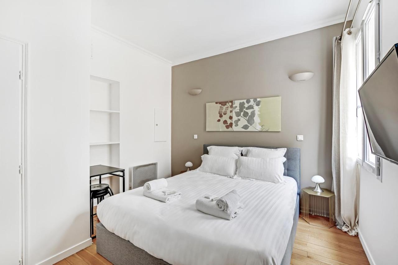 Pick A Flat'S Apartments In Batignolles - Rue Biot Париж Экстерьер фото